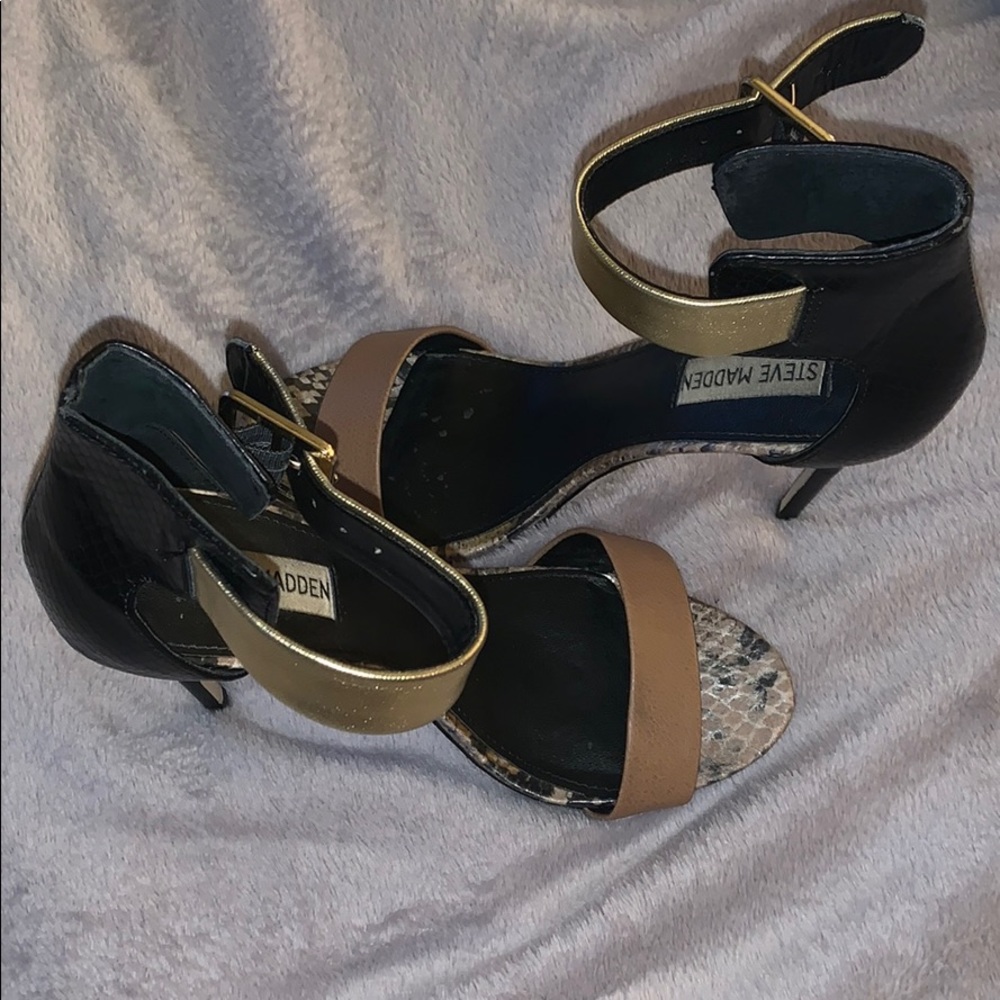 Sandal heels